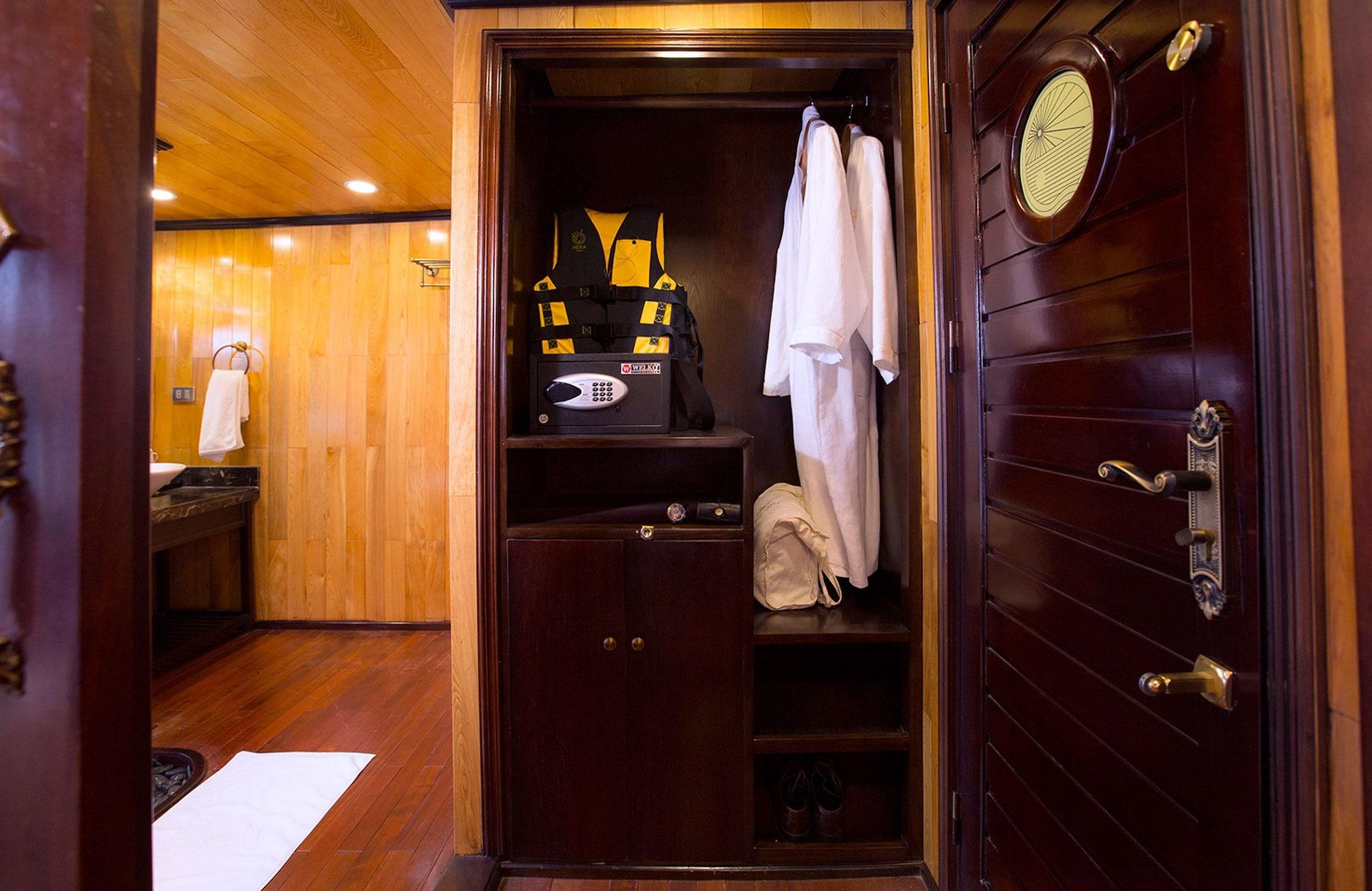 Aphrodite Cruise Ha Long Exterior foto